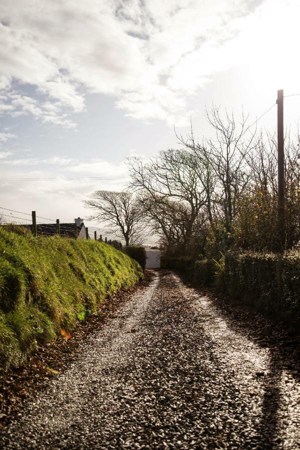 Barney'S Lodge Malin ภายนอก รูปภาพ